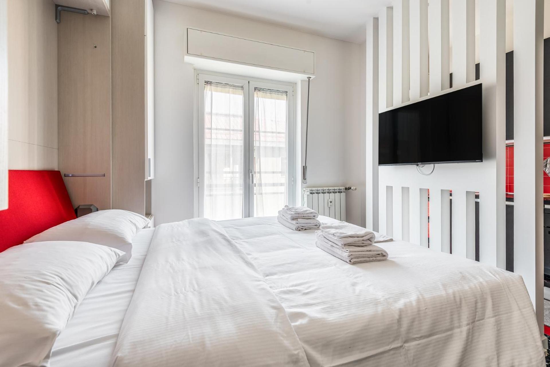 Milano 2 Pax Wi-Fi Via Tartini 13C Apartment Luaran gambar