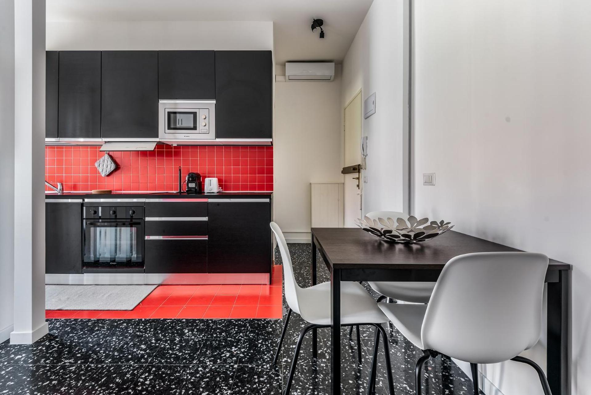 Milano 2 Pax Wi-Fi Via Tartini 13C Apartment Luaran gambar